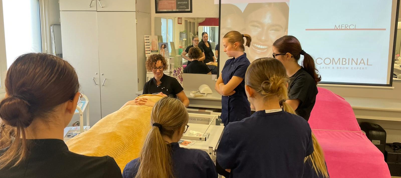 WhatsApp-Image-2025-10-09-à-11.49.55_795025051